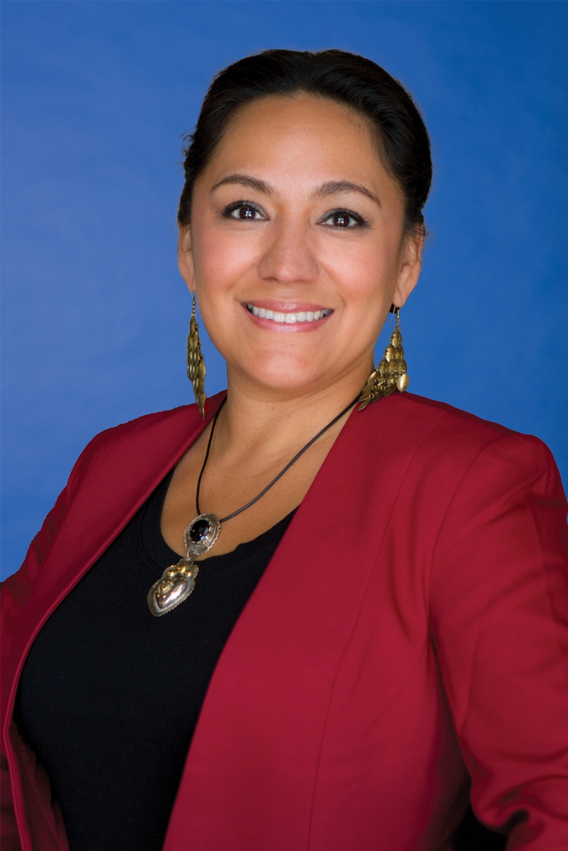 A portrait of Milissa Silva.