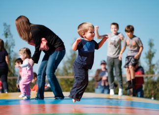 Family fun at Country Blossom Farm | Explore Alexandria Tourism