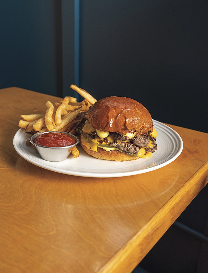 The cheeseburger at Gus Gus