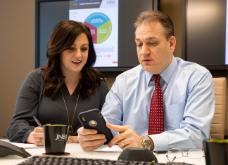 Financial Advice for 2024: A New Year’s Resolution Perspective