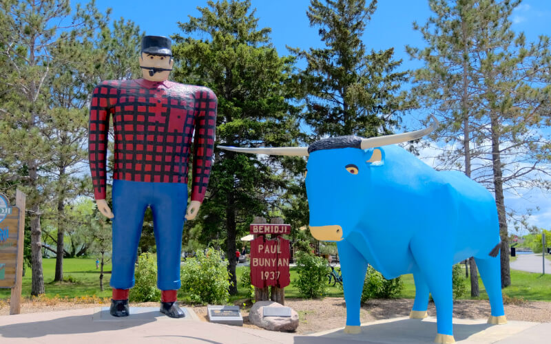 Paul Bunyan and Babe the Blue Ox welcome visitors in Bemidji.