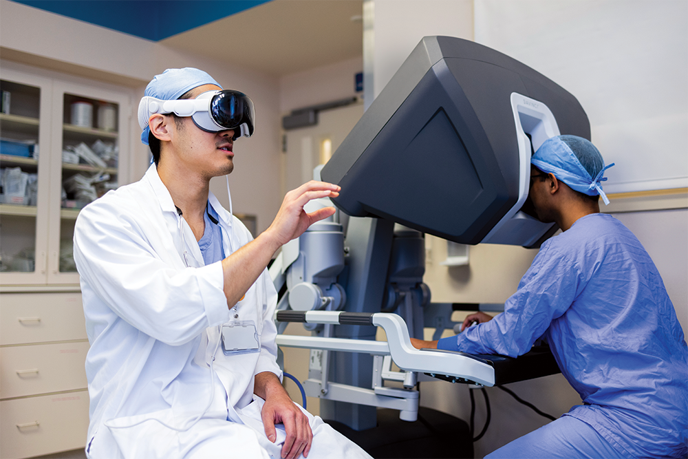two surgeons use augmented reality