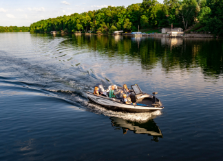 Your Minnesota Adventure Awaits Boating in Alexandria